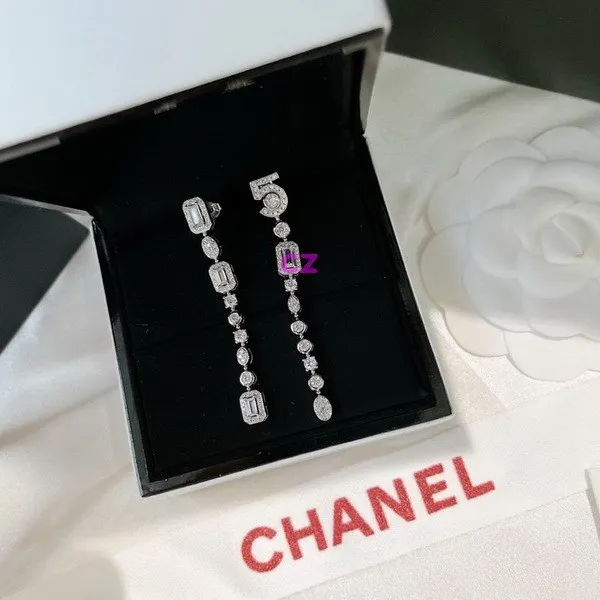 CHAL Earring-504