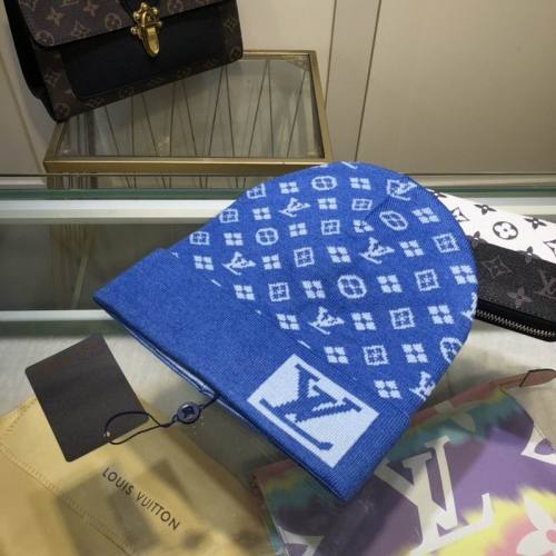 LV Wool Cap Scarf AAA-121