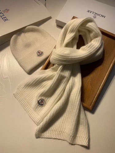 Moncler Wool Cap Scarf AAA-235