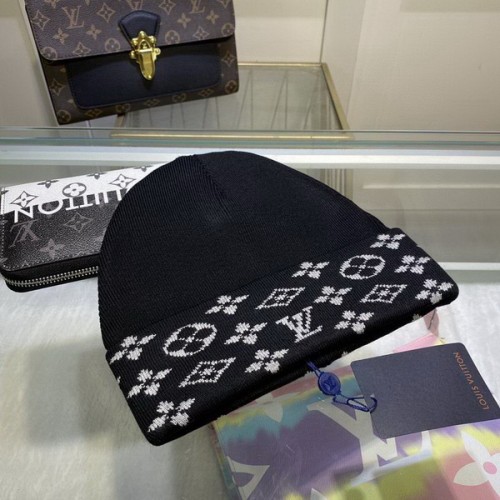 LV Wool Cap Scarf AAA-209