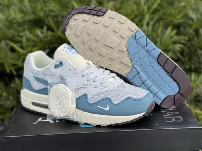 Authentic  Patta x Nike Air Max 1 “Aqua Noise”