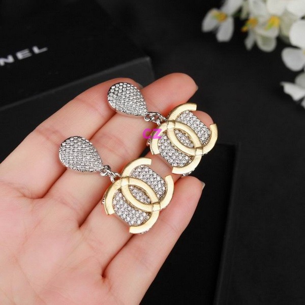 CHAL Earring-660