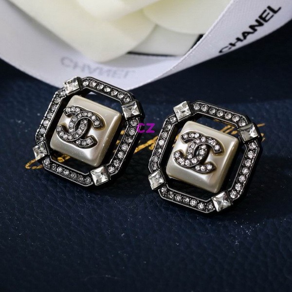 CHAL Earring-700