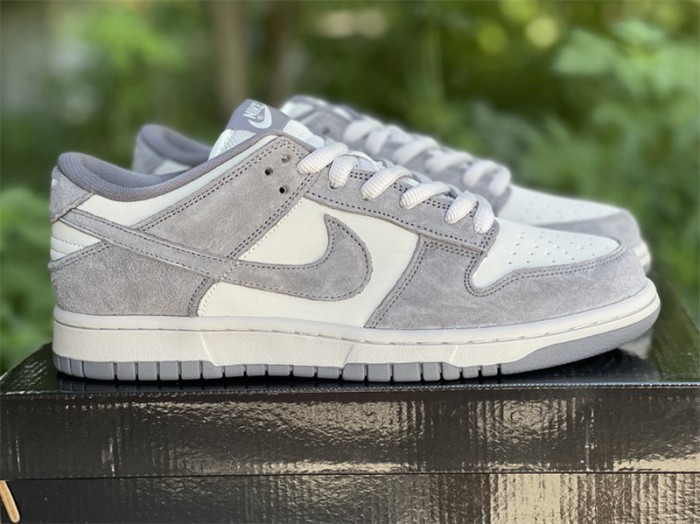 Authentic Nike SB Low Grey White