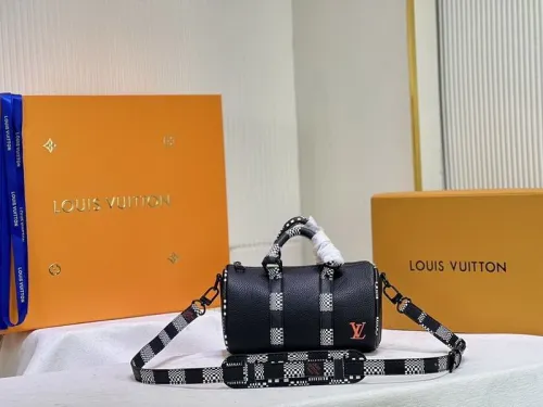 LV Hangbags AAA Women-842