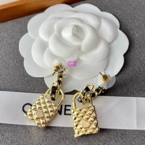 CHAL Earring-677
