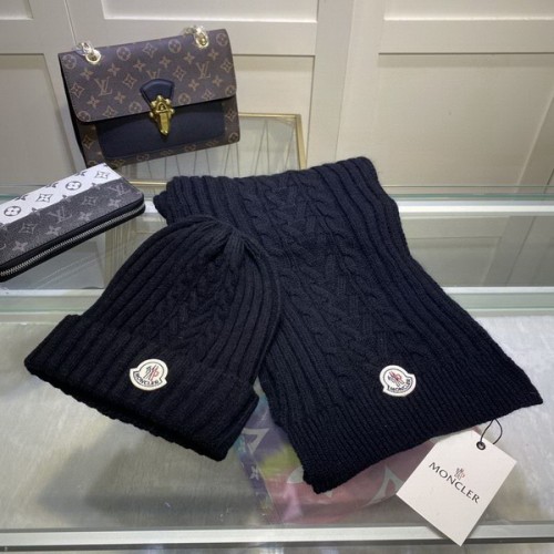 Moncler Wool Cap Scarf AAA-243