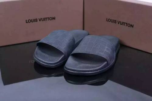 LV men slippers AAA-108