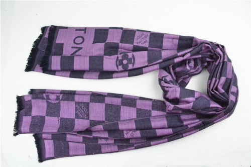 LV Silk Scarf AAA-148
