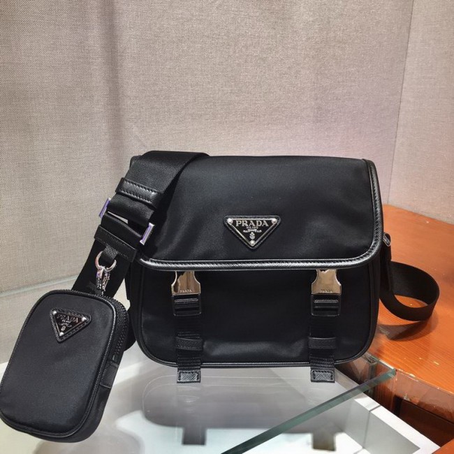 Prada Handbags AAA-036