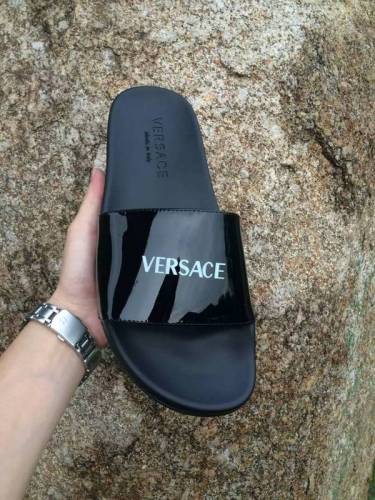 Versace Men slippers AAA-077