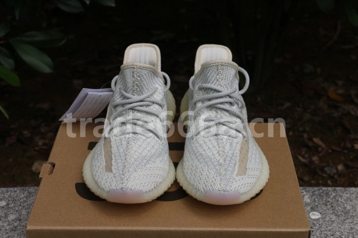 Authentic Yeezy 350 V2“Lundmarks” full reflective