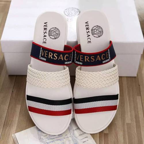 Versace men slippers AAA-050