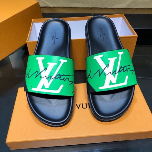 LV men slippers AAA-426