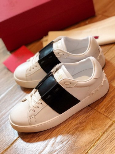 V men shoes 1：1 quality-025