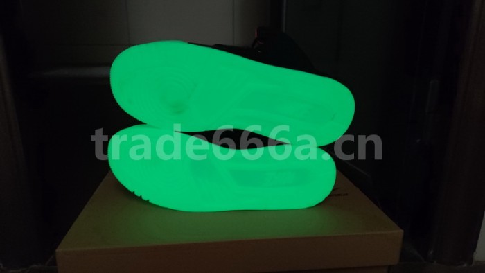 Authentic Air Yeezy 1 Blink