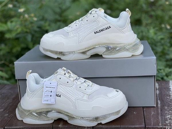 B 17FW Tripe-S High End Sneaker-236