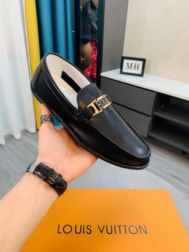 LV Men shoes 1：1 quality-3906