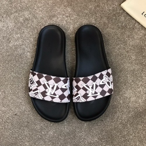 LV men slippers AAA-513