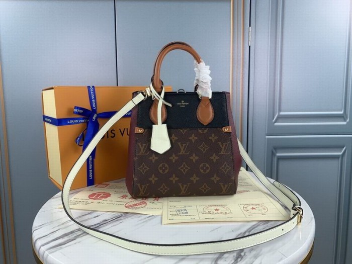 LV Hangbags AAA Women-588