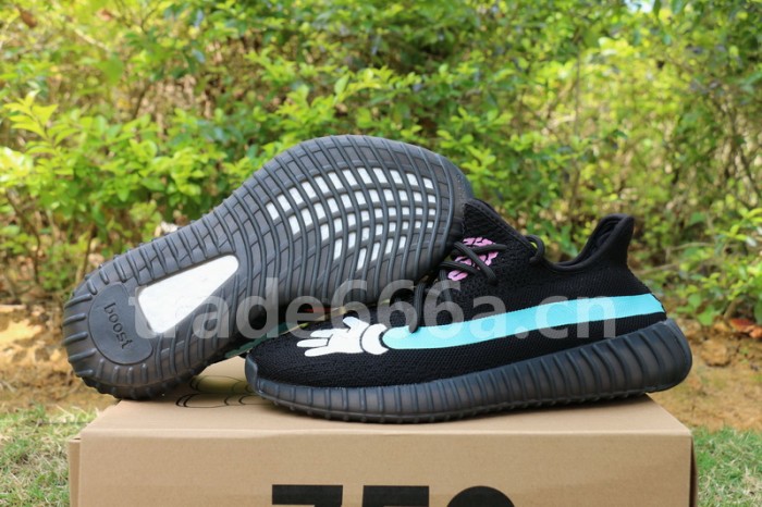 Authentic Kaws X Yeezy 350 Boost V2