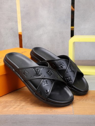 LV Sandals 1：1 Quality-111