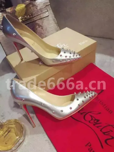 Super Max Christian Louboutin Custom High Heel-082