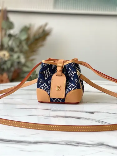LV High End Quality Bag-694