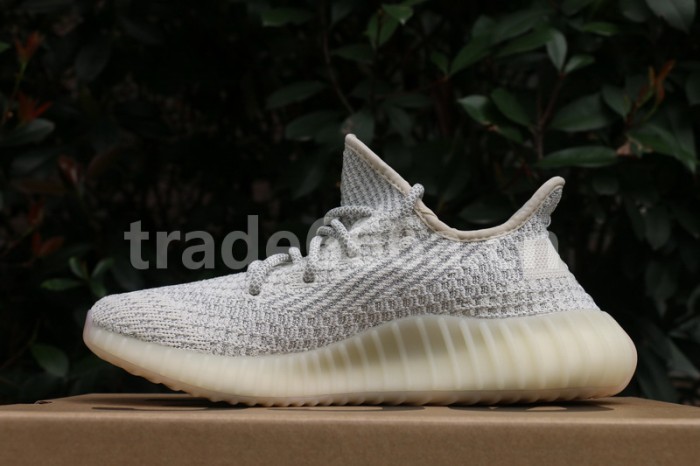 Authentic Yeezy 350 V2“Lundmarks” full reflective