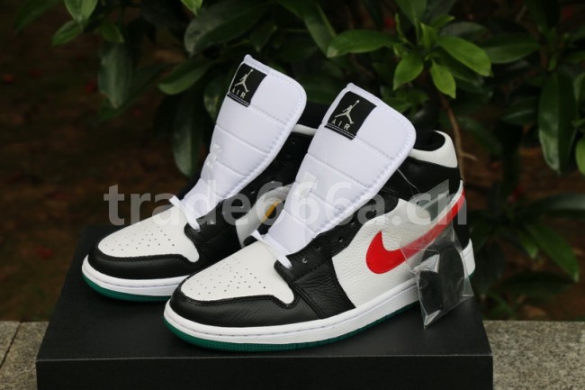 Authentic Air Jordan 1 Mid  Black/University Red