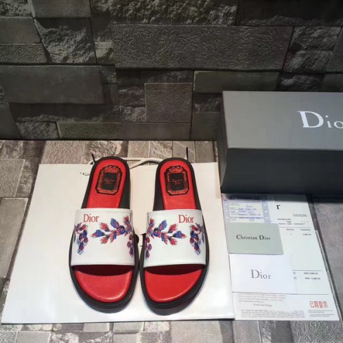 Dior women slippers AAA-002(35-40)