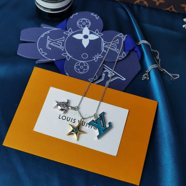 LV Necklace-013