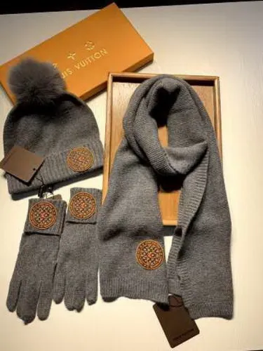 LV Wool Cap Scarf AAA-098