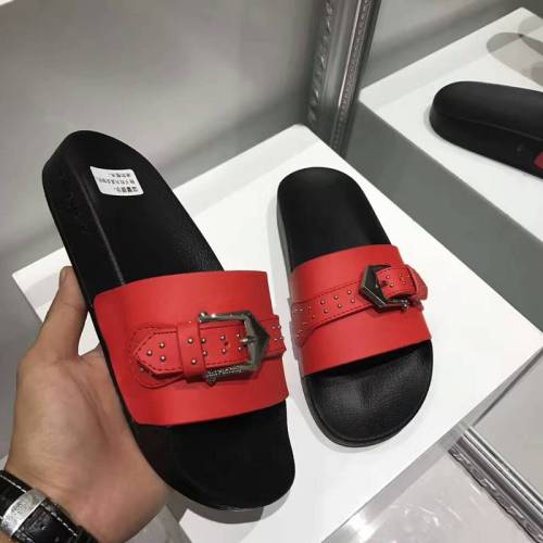 Givenchy women slippers AAA-020(35-40)
