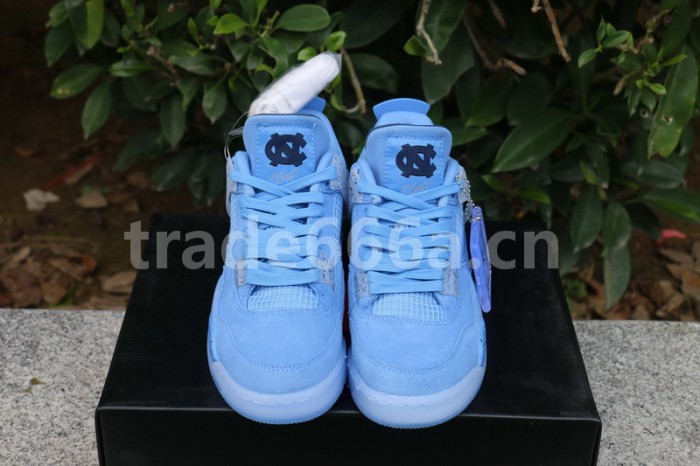 Authentic Air Jordan 4 Retro UNC PE