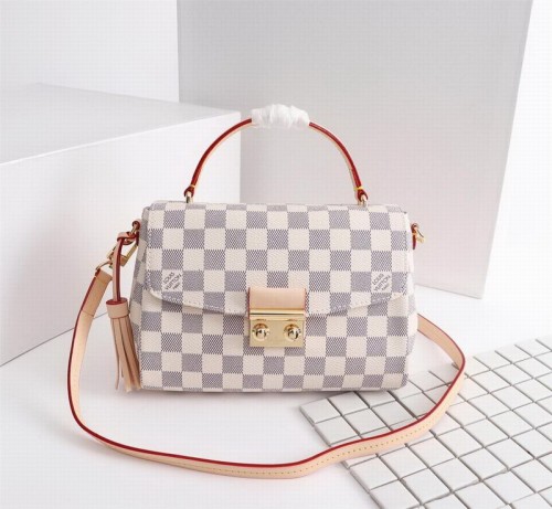 LV Hangbags AAA Women-564