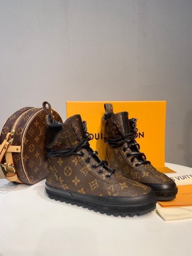 LV Women Shoes 1：1-Quality-667