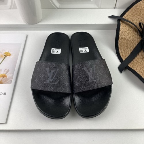 LV men slippers AAA-942