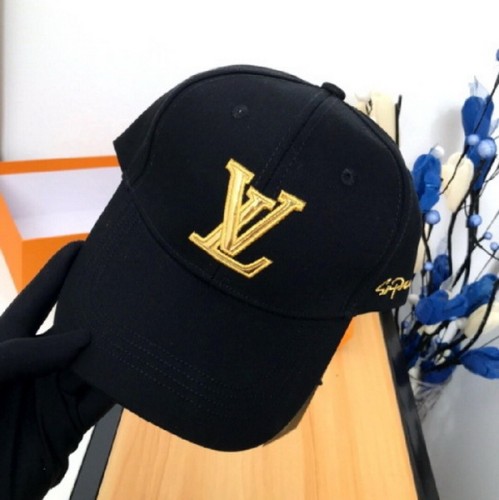 LV Hats AAA-471