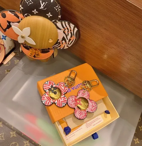 LV Keychains-020