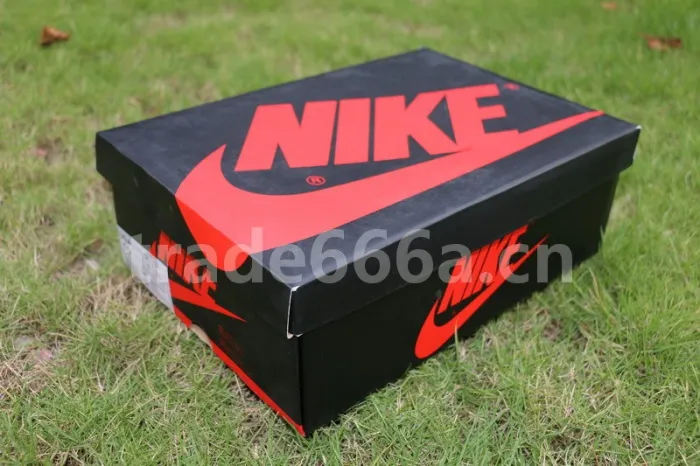 Authentic Air Jordan 1 Retro OG High “Banned” 2016