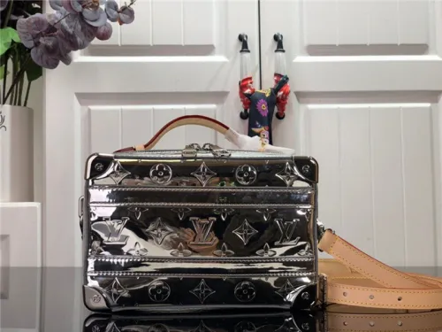 LV High End Quality Bag-840