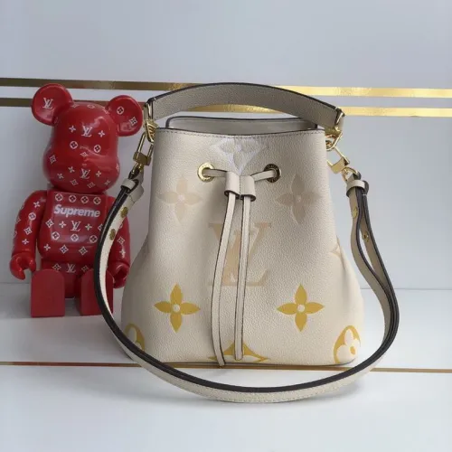 LV Hangbags AAA Women-709