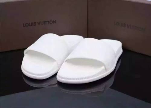 LV men slippers AAA-109