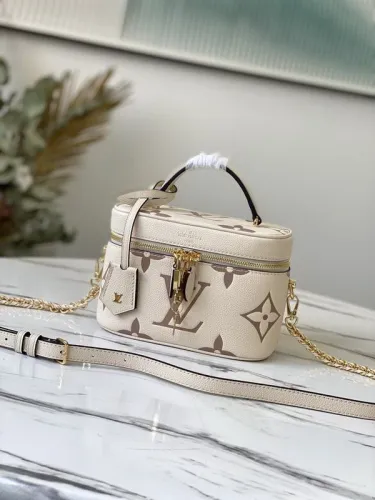 LV Hangbags AAA Women-735