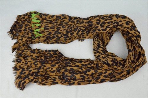 LV Silk Scarf AAA-078