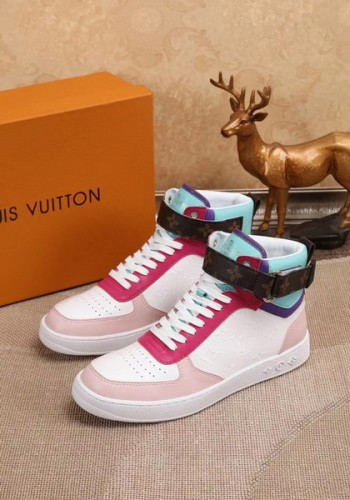 LV Women Shoes 1：1 Quality-584