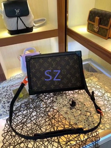 LV Hangbags AAA-135