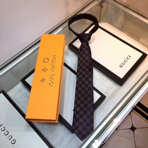 LV Necktie AAA Quality-110