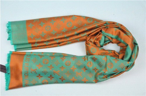 LV Silk Scarf AAA-173